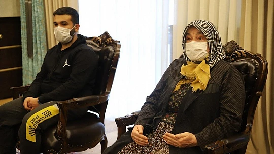 Cumhurbaşkanından talepte bulunan kadınları, vali misafir etti