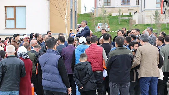 CHP Milletvekili Gürsel Erol'a sevgi seli