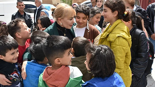 Babaocağında Yasemin Kızlarına tam destek