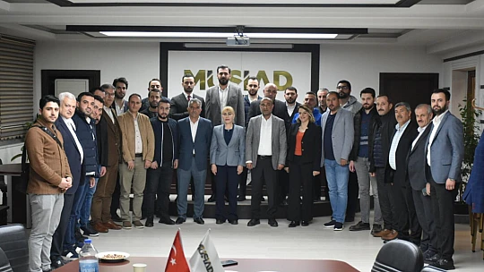Elazığ Sevdası İle Yollara Düşen Prof. Dr. Açık'a Büyük Destek