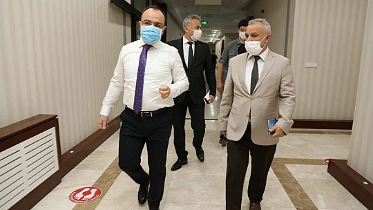 Vali Erkaya Yırık'tan Birimlere Ziyaret