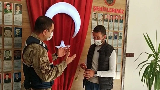 Dede yadigarı 27 bin TL'lik tespih bulundu, sahibine teslim edildi