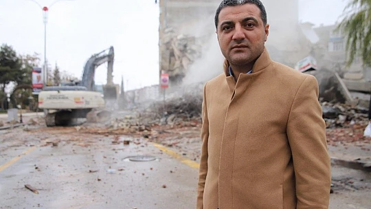 Deprem bölgesi Elazığ'da kısıtlamayla yıkımlar hız kazandı