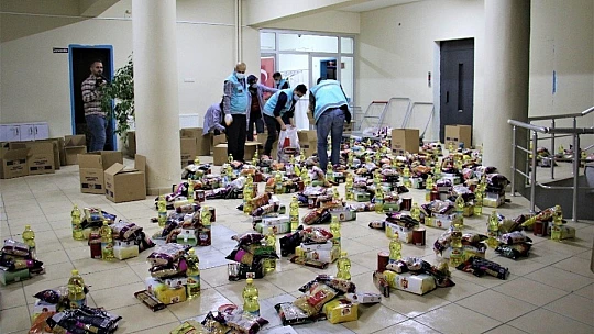 Deprem bölgesi Elazığ'dan İzmir'e yardım