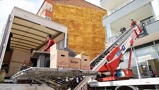 Deprem fırsatçılarının kursağında kaldı