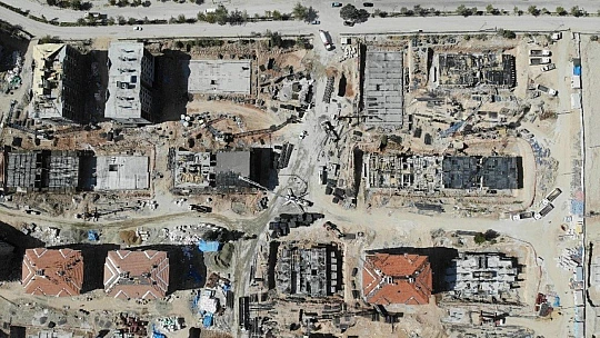 Depremde ağır hasar alan mahalle, 2 bin 251 konutla yenileniyor