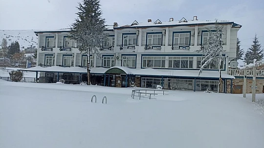 Doğunun gizli denizi Hazar Gölü'nde kış güzelliği