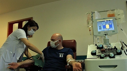 Doktor Covid-19 geçirenlere seslendi: 'Yalvarıyorum bağışçı olun'