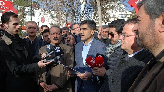 Elazığ'da Şehitler için gıyabi cenaze namazı kılındı
