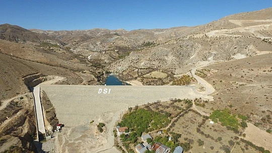 Yıldız: 'Elazığ'da son 18 yılda 15 baraj inşa ettik'