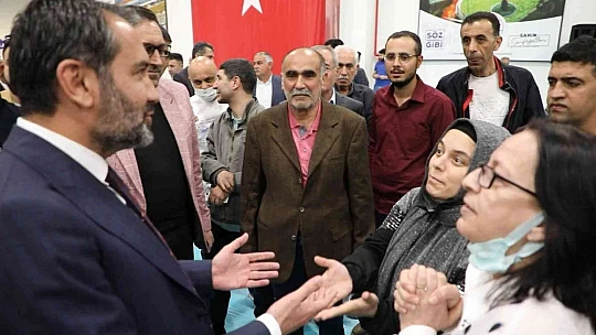 Duşakabin konuşmasıyla gündeme gelen Elazığlı depremzede Güllü Deniz: 'Konuşmalarımız başka yere çekildi''