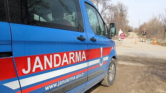 Elazığ'da Covid-19 görülen köy karantinaya alındı