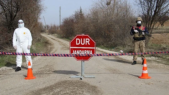 Elazığ'da Covid-19 görülen köy karantinaya alındı