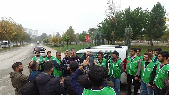 İHH'nın özgürlük konvoyu yola çıktı