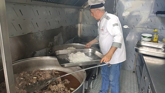 Malatyalı Depremzedelerden Elazığ İHH'ya Teşekkür