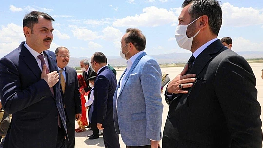 Bakan Kurum Elazığ'a Geldi