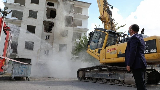 Yıkım İşlemleri Hızlandırıldı