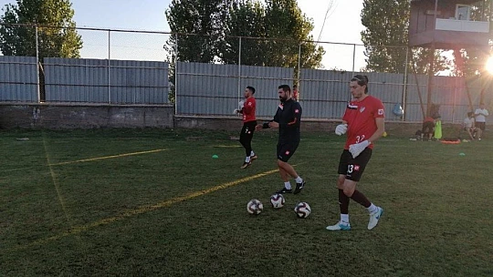 Elazığspor, savunmada pozisyon alma çalışması yaptı