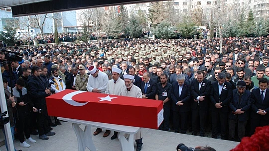 Şehit Uzman Onbaşı Son yolculuğuna Uğurlandı