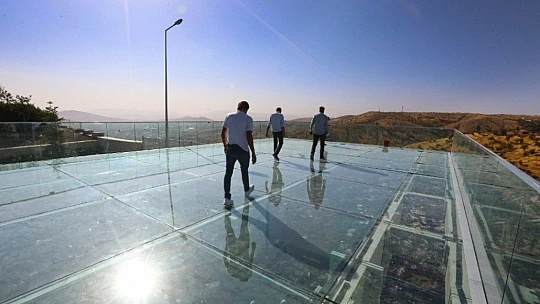 Balakgazi Parkı ve Cam Seyir Terası Projesi bitme aşamasına geldi