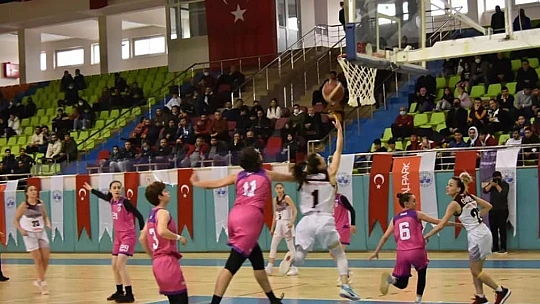 Elazığ Basketbol Kulübü, 10'da 10'la tamamladı