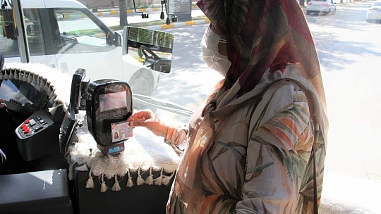 Elazığ Belediyesinden şehit yakınları ve gazileri onurlandıran uygulama