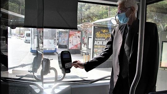 Elazığ Belediyesinden şehit yakınları ve gazileri onurlandıran uygulama