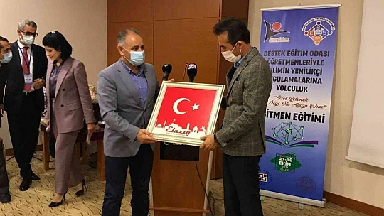 Elazığ'da 'Bilim ve Toplum Yenilikçi Eğitim Uygulamaları' programı düzenlendi