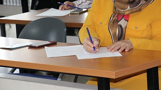 Elazığ'da 'En İyi Narkotik Polisi, Anne' projesi eğitimleri başladı