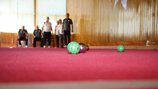 Elazığ'da 'Yetişkin Gençler Bocce Turnuvası' bölge müsabakaları sürüyor