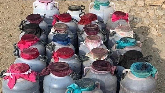 Elazığ'da 1 tondan fazla kaçak içki ele geçirildi