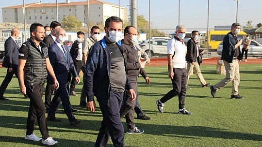 Elazığ'da 104 spor kulübüne  malzeme yardımı yapıldı