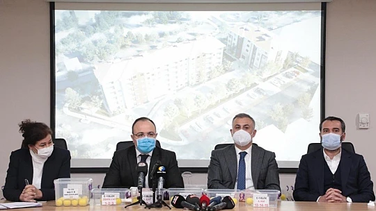 Elazığ'da 117 depremzede daha çekilen kurayla evlerine kavuştu