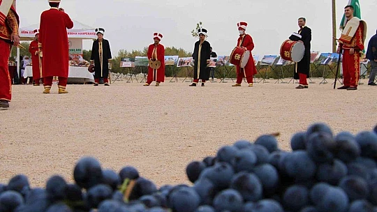 Elazığ'da 15. Bağ Bozumu ve Orcik Festivali başladı