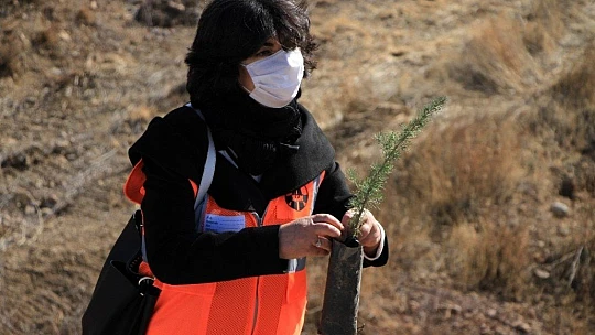 Elazığ'da 15 bin fidan toprakla buluştu