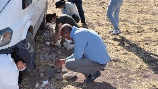 Elazığ'da 17'si yeni 38 arkeolojik alan keşfedildi