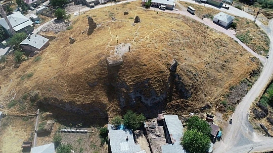 Elazığ'da 17'si yeni 38 arkeolojik alan keşfedildi