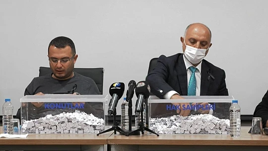 Elazığ'da 19 saatlik kura ile 4 bin 598  depremzede evlerine kavuştu