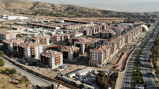 Elazığ'da 2 bin 500'den fazla konut teslim aşamasına geldi
