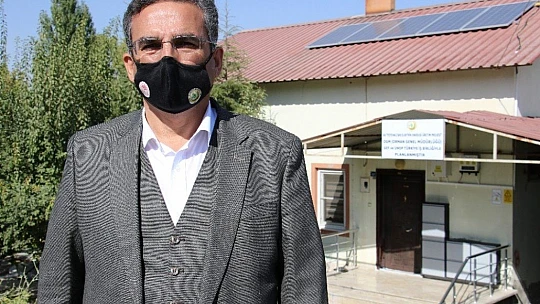 Elazığ'da 2 köyde çatılara kuruldu, artık kendi elektriklerini üretecekler