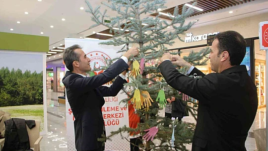Elazığ'da 25 Kasım Kadına Yönelik Şiddetle Mücadele Günü etkinliği