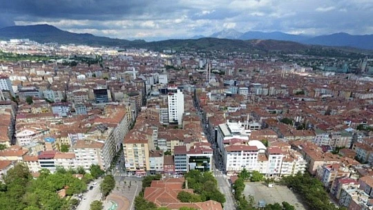 Elazığ'da 3 caddede sigara içme kısıtlaması getirildi