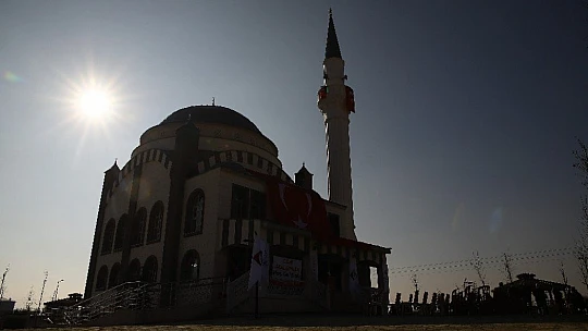 TOKİ Cami hizmete açıldı