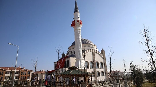 TOKİ Cami hizmete açıldı
