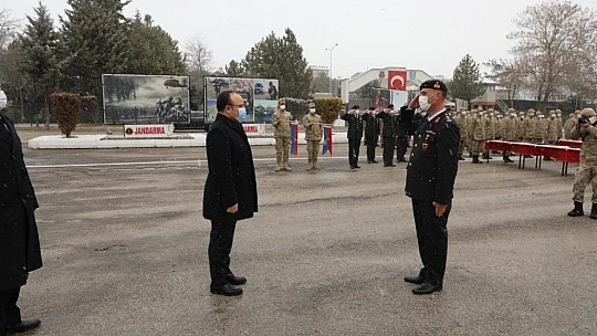 Elazığ'da acemi erler yemin etti