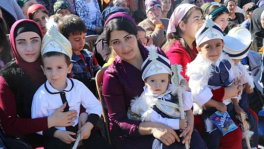 Elazığ'da Ahıska Türkü çocuklar için toplu sünnet töreni düzenlendi