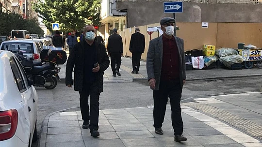 Elazığ'da aşılama artıyor vaka sayıları düşüyor