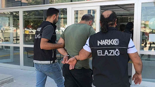 Elazığ'da ayakkabı içerisine zulalanmış uyuşturucu ele geçirildi: 2 gözaltı