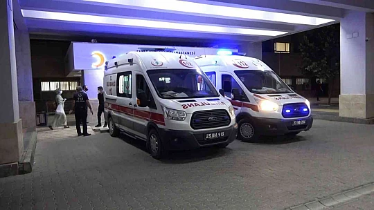 Elazığ'da bıçaklı kavga: 1 ölü, 2 yaralı