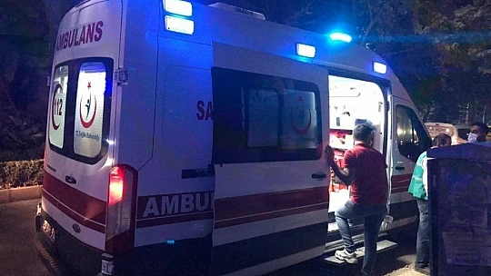 Elazığ'da bıçaklı kavga: 1 yaralı
